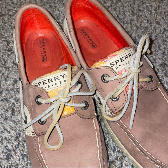 Sperry Boat Shoe - Picture 2 of 6